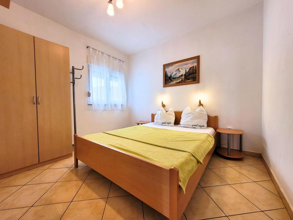 Apartment Jelena Vir Kültér fotó