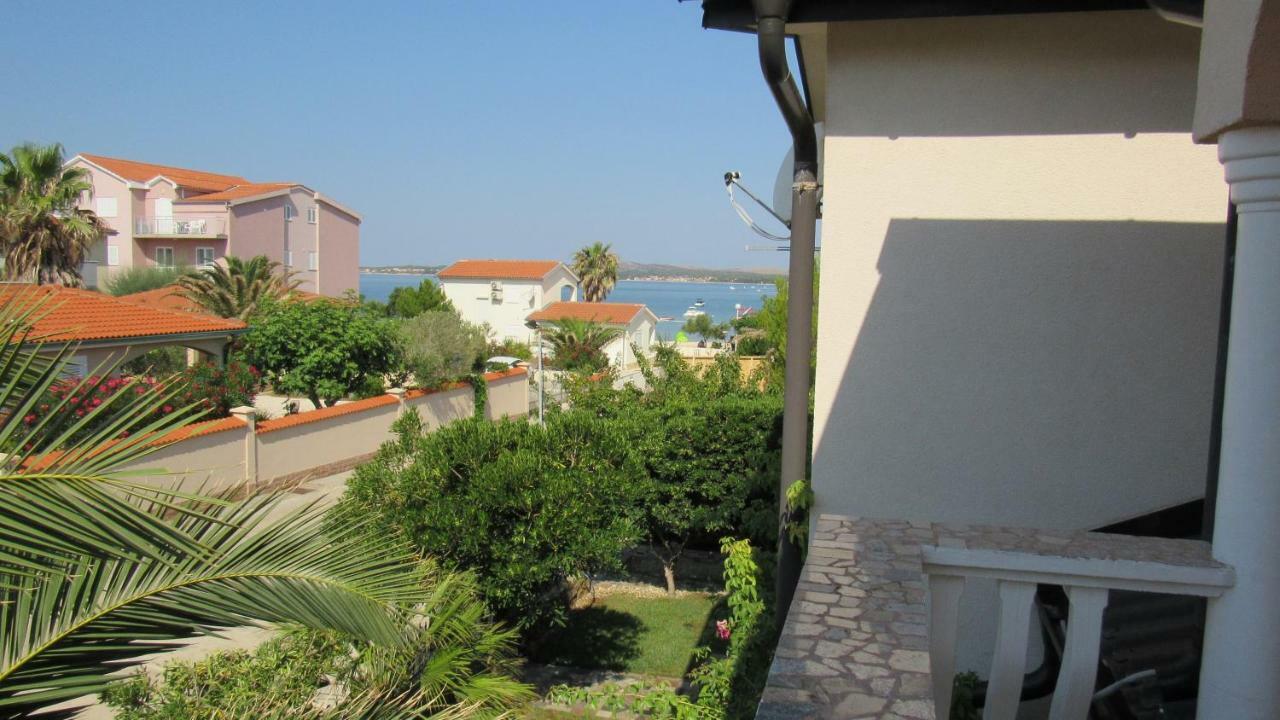 Apartment Jelena Vir Kültér fotó
